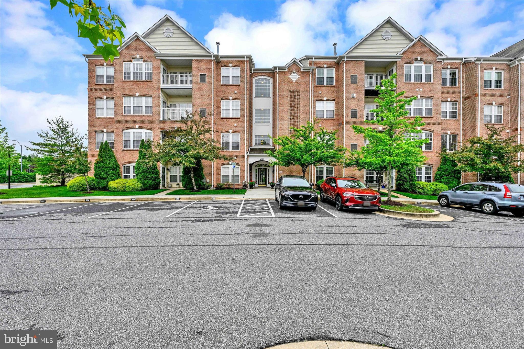 4503 Dunton Ter #8503 R