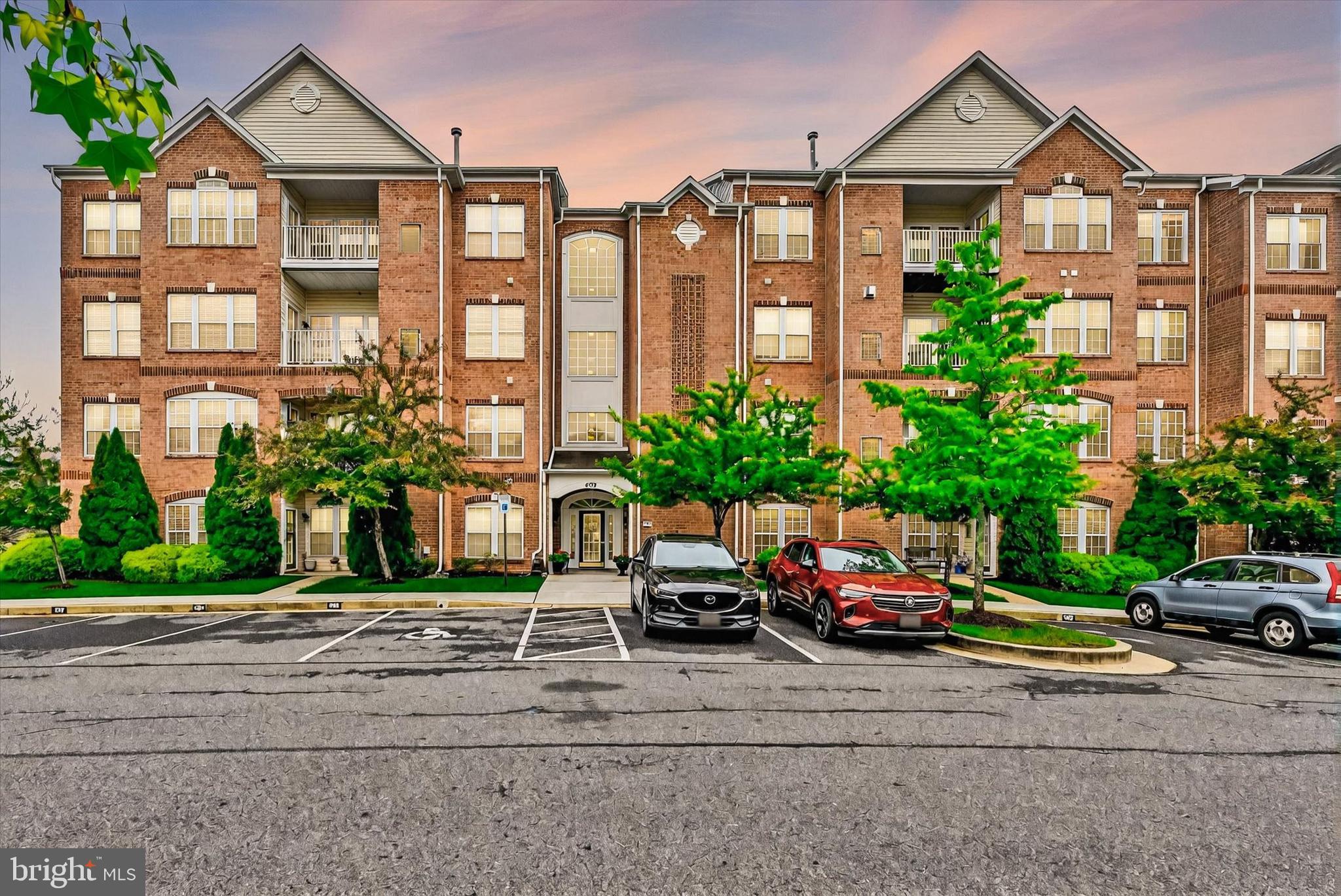4503 Dunton Ter #8503 R