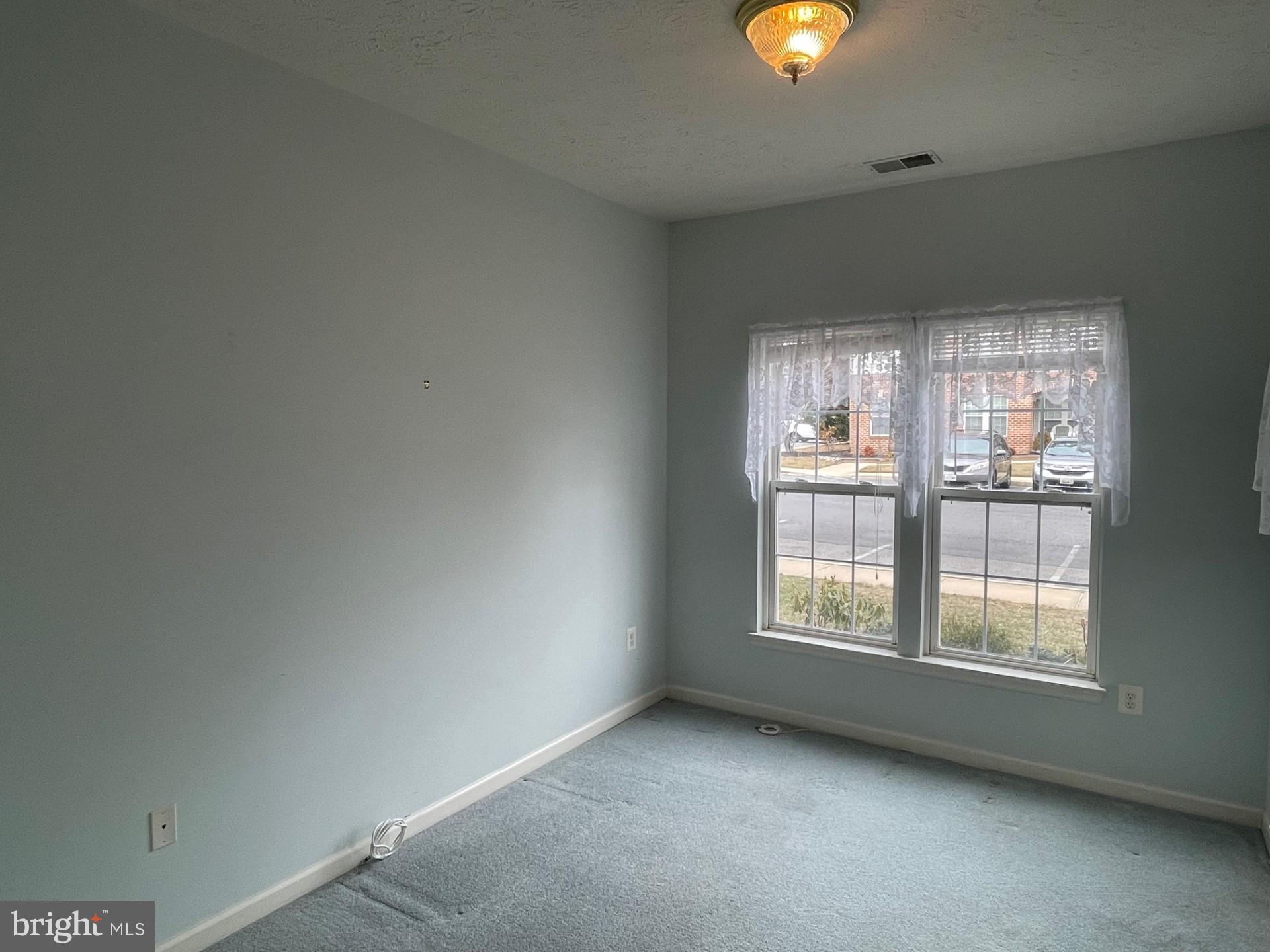 5-D Brook Farm Ct #5d