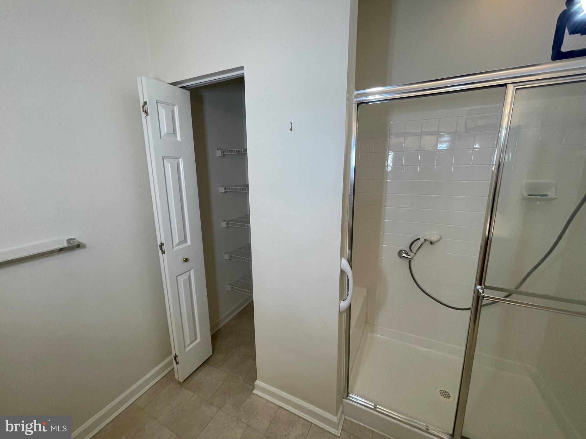 5-D Brook Farm Ct #5d