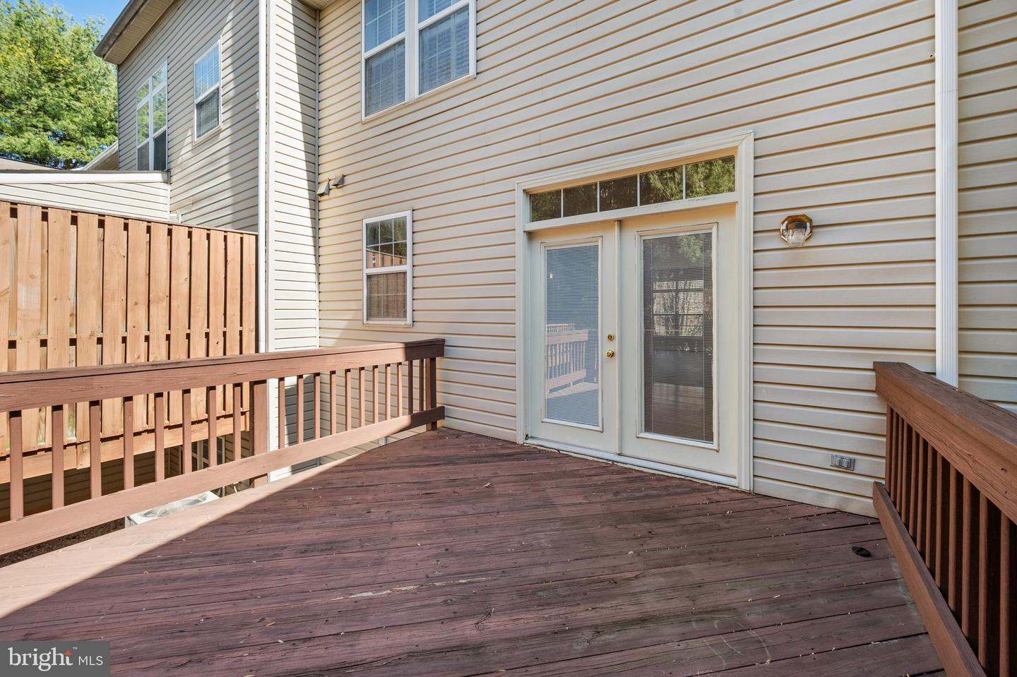 6 Ferns Ct