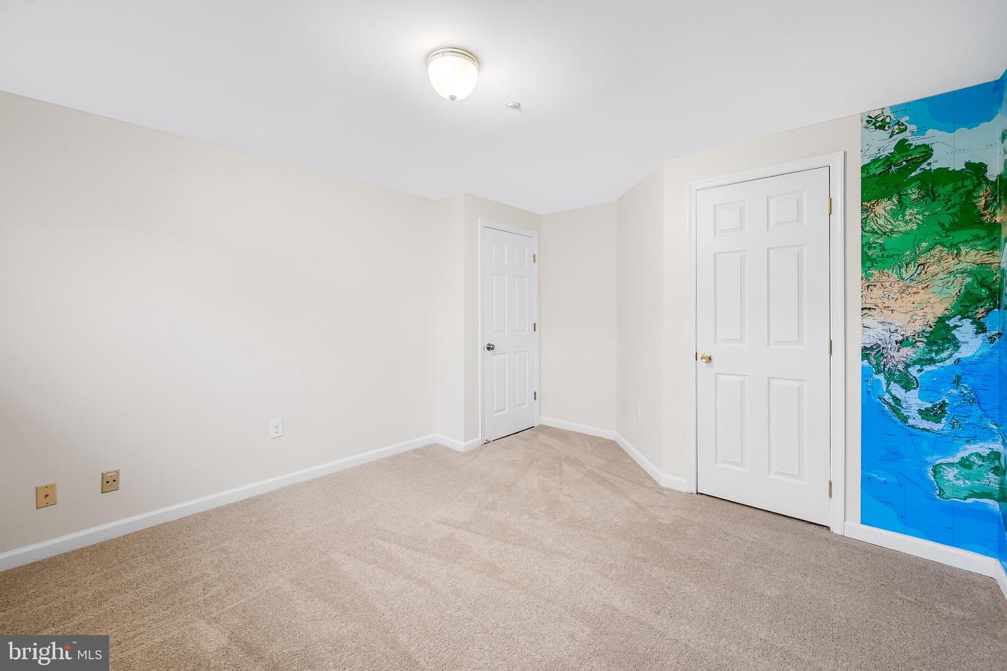 6 Ferns Ct