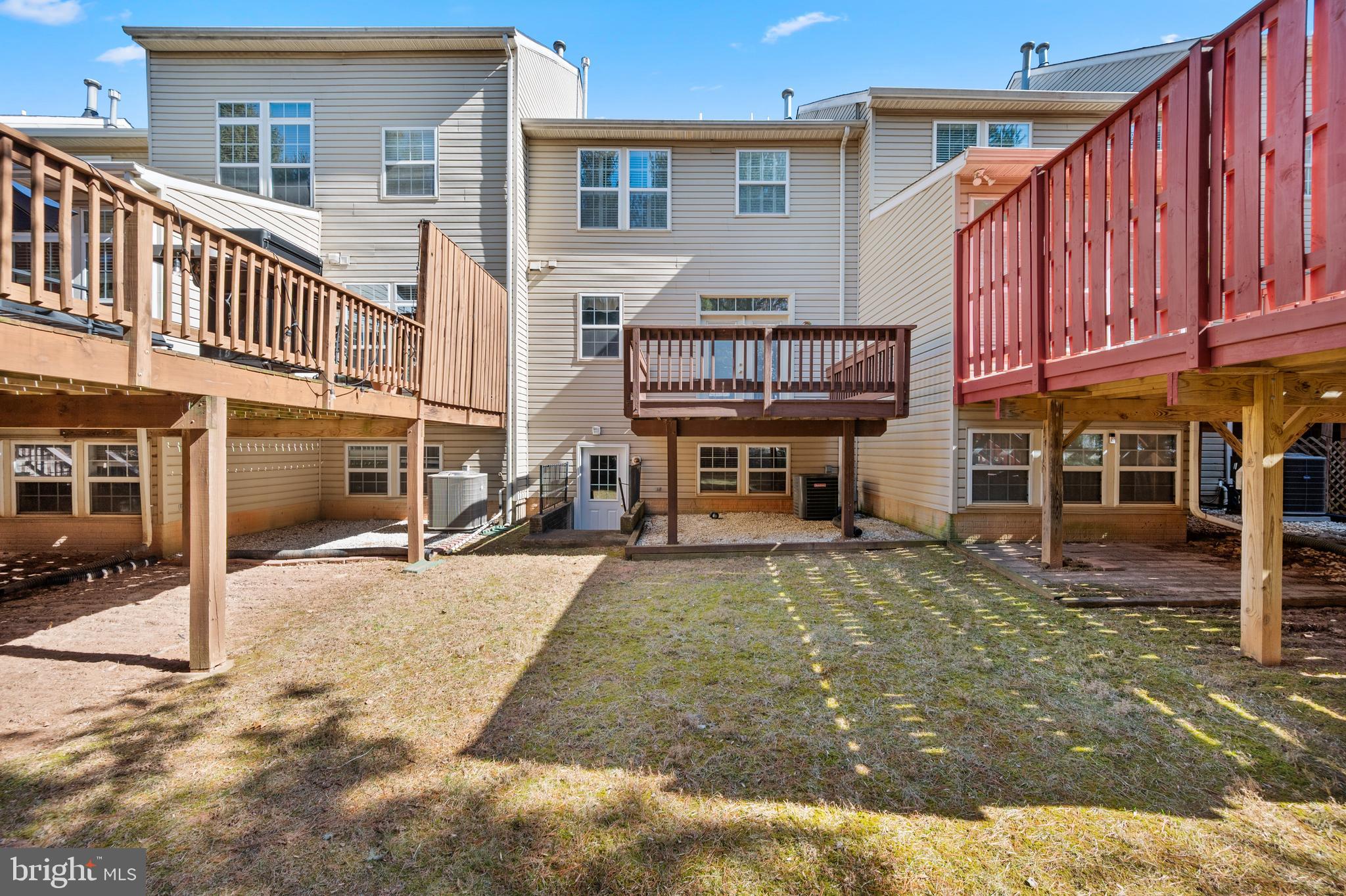 6 Ferns Ct