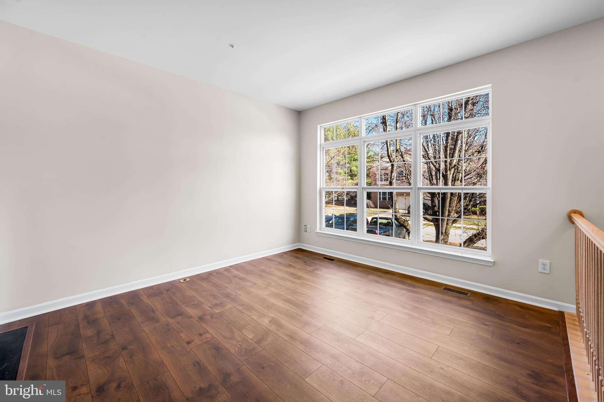 6 Ferns Ct
