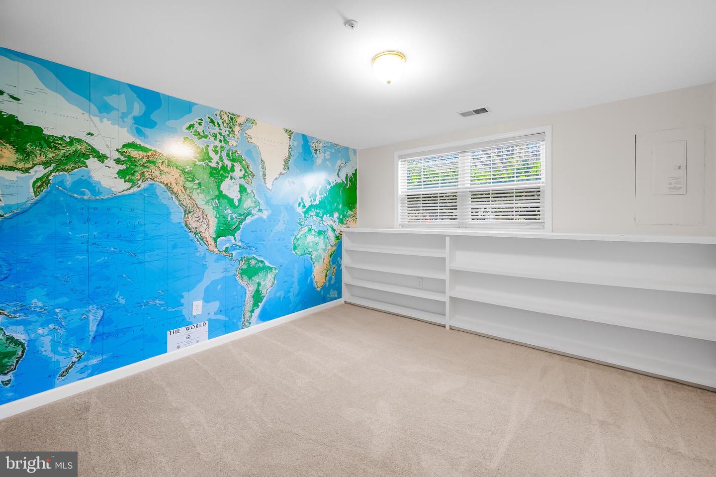6 Ferns Ct