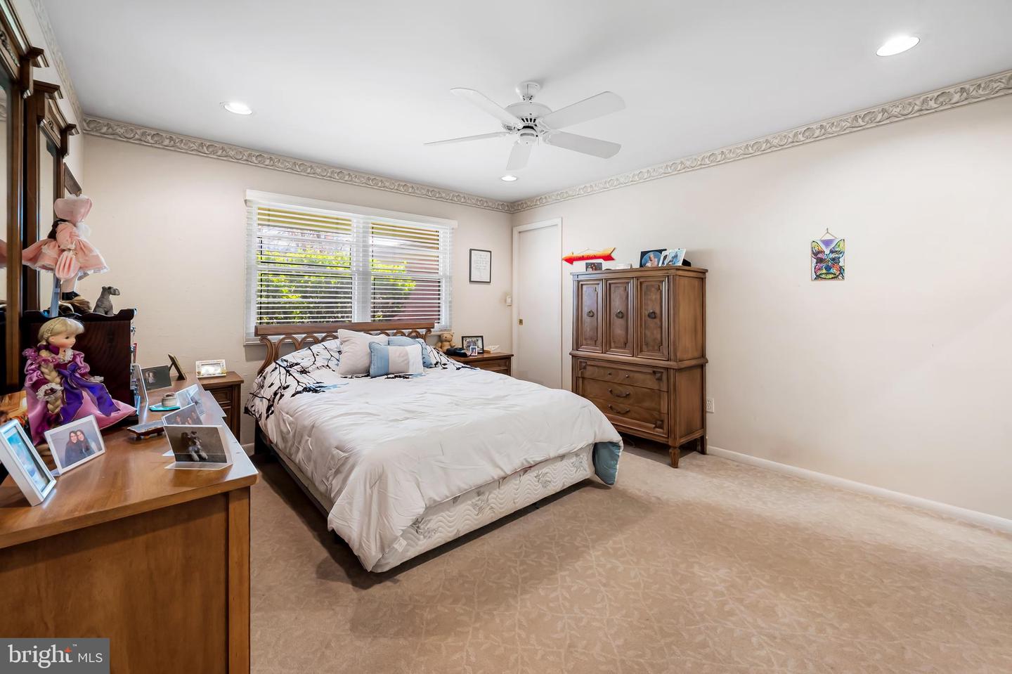2524 Willow Glen Dr