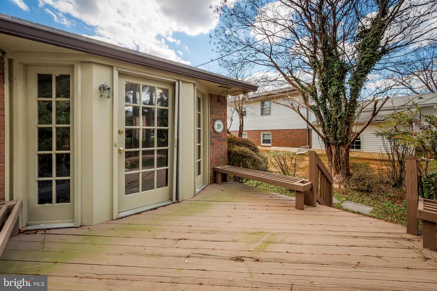 2524 Willow Glen Dr