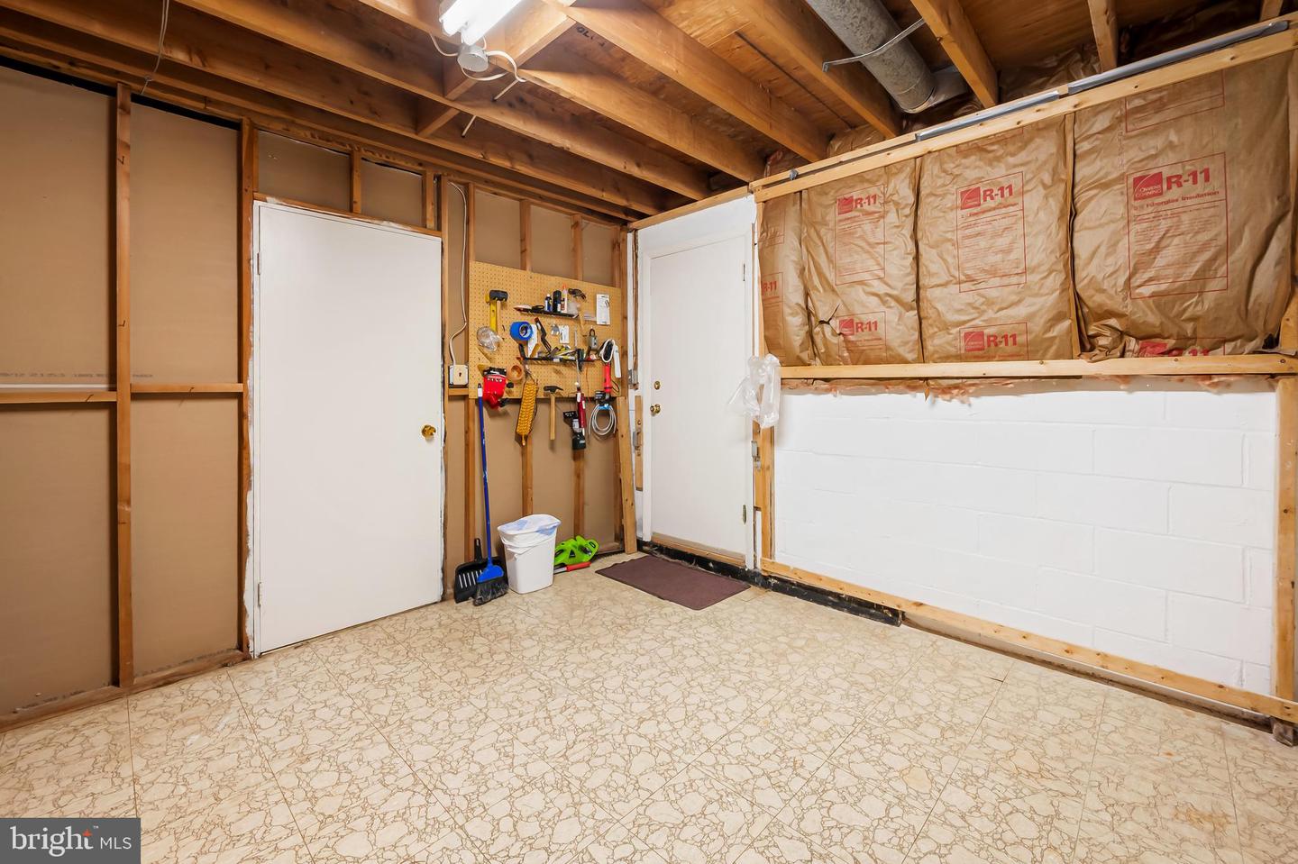 2524 Willow Glen Dr