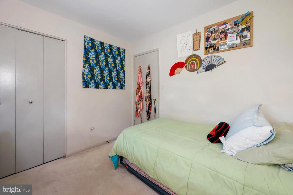 2524 Willow Glen Dr