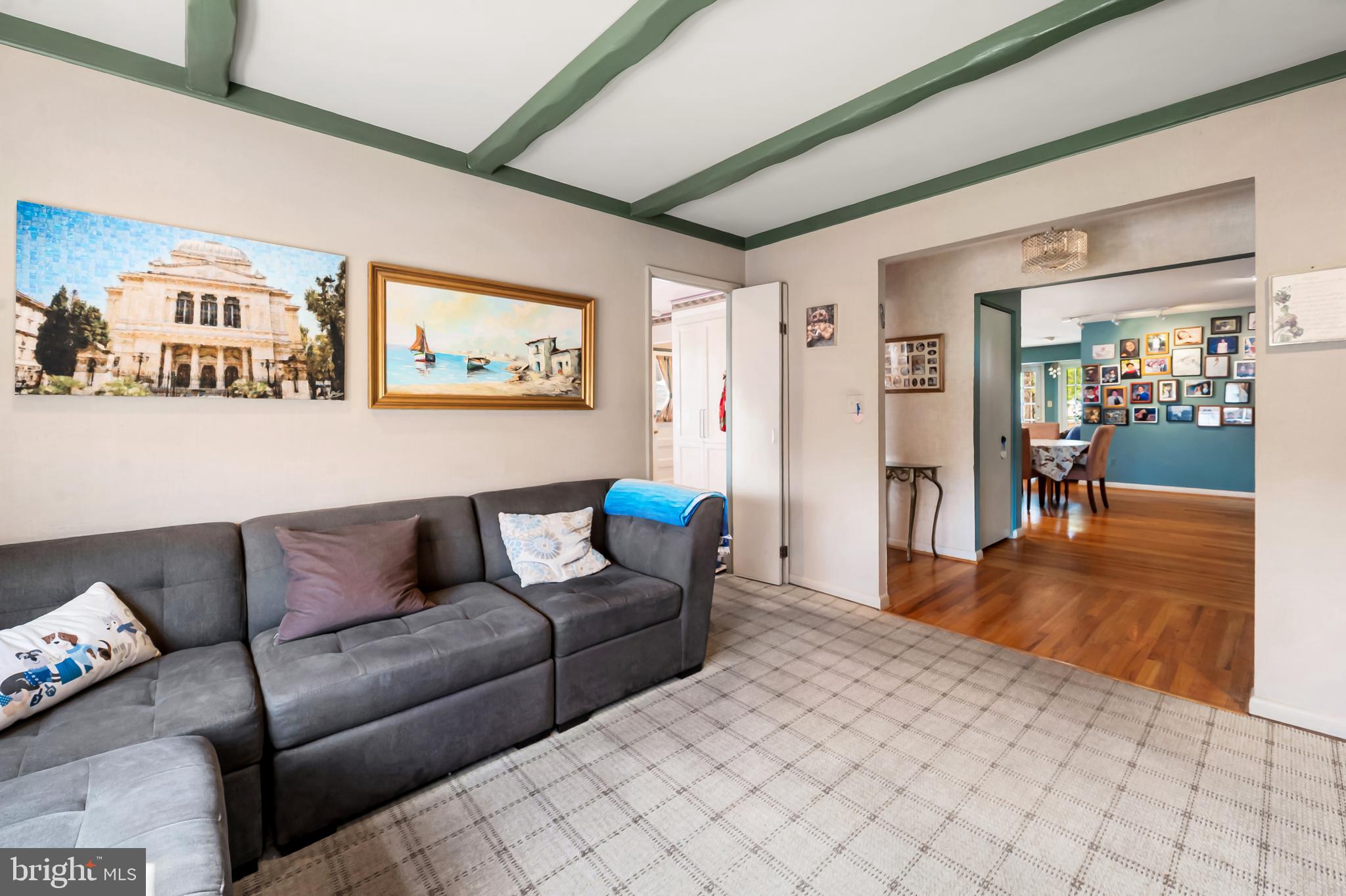 2524 Willow Glen Dr