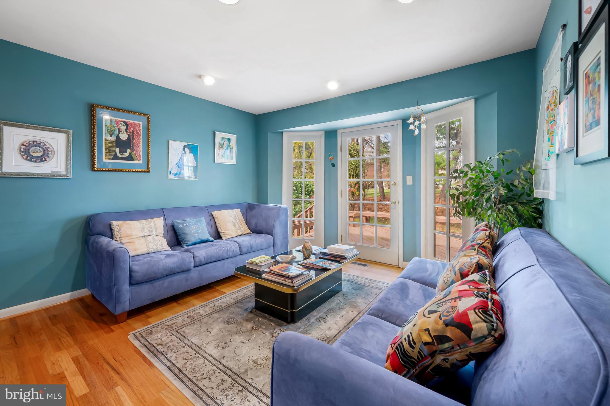 2524 Willow Glen Dr