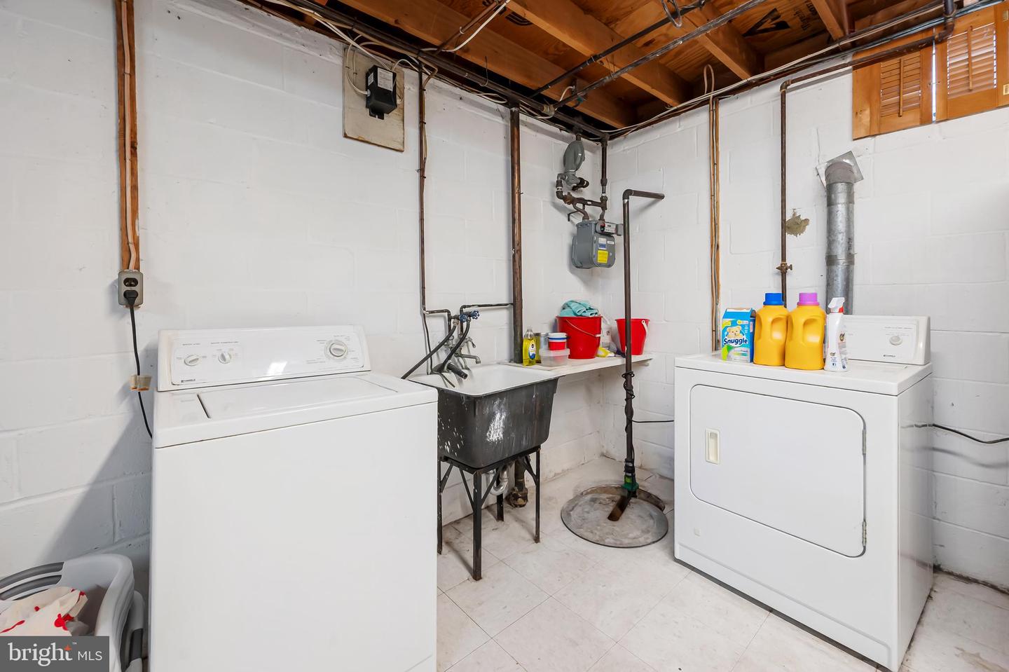 2524 Willow Glen Dr