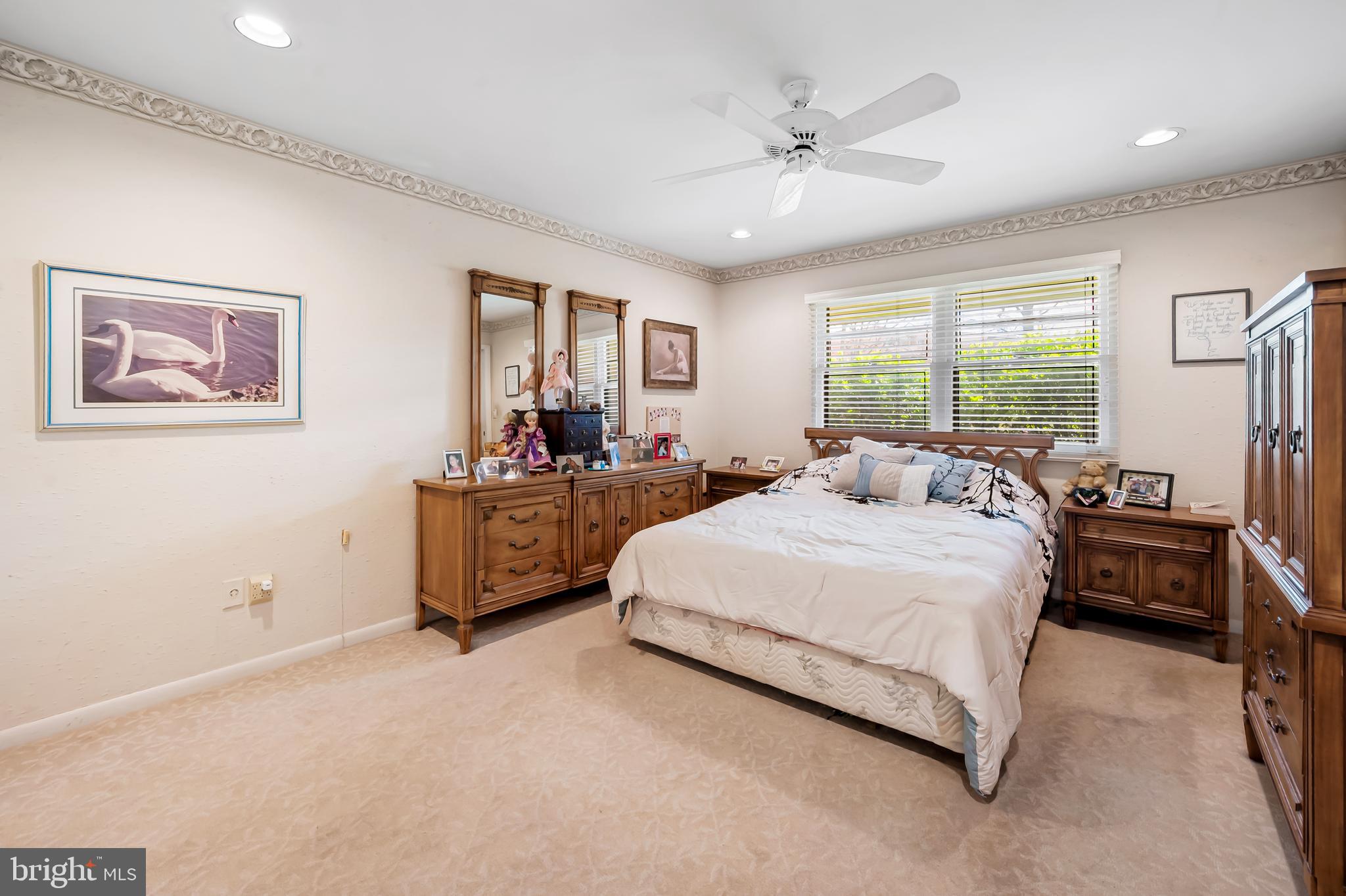 2524 Willow Glen Dr