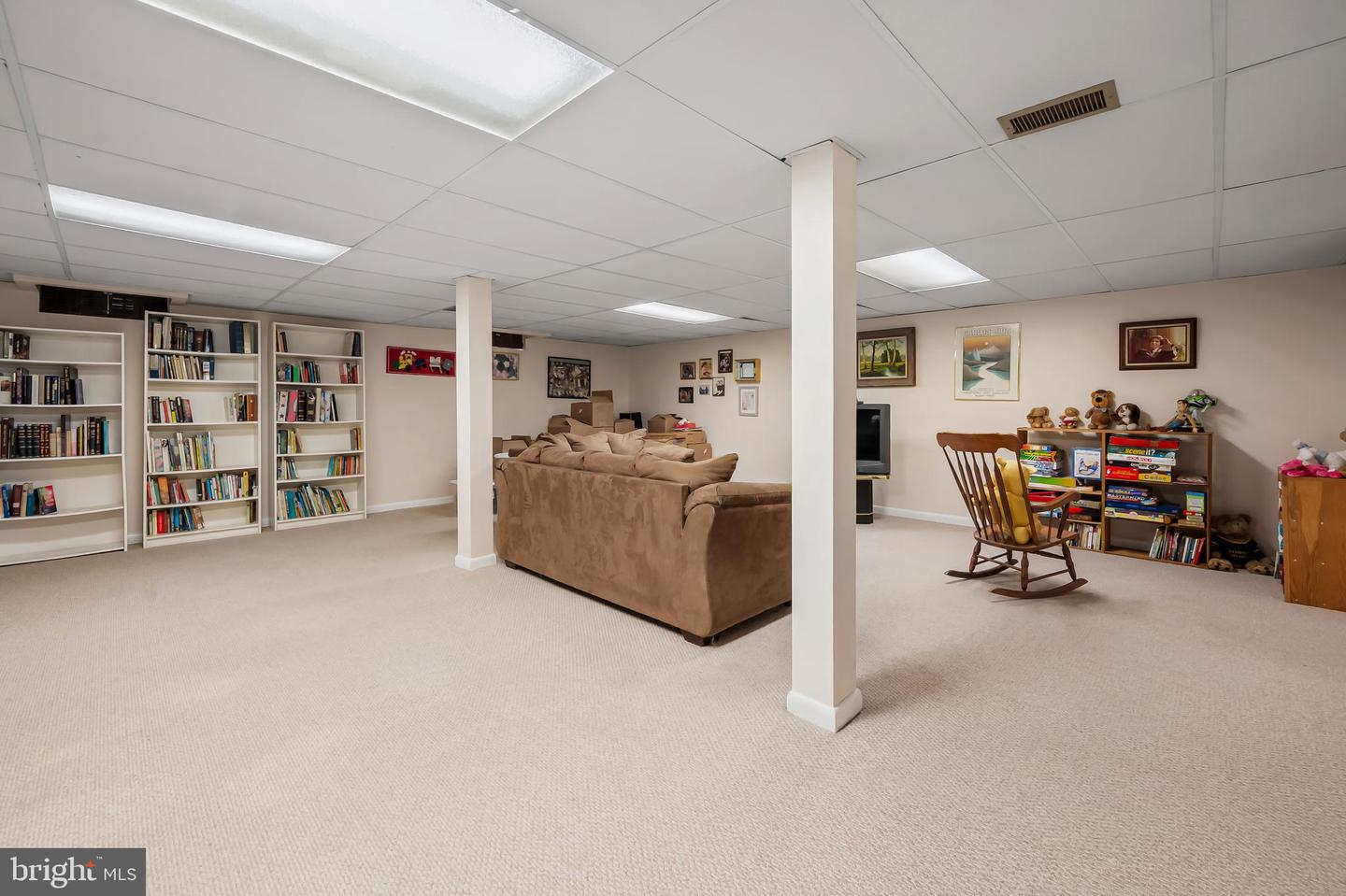2524 Willow Glen Dr