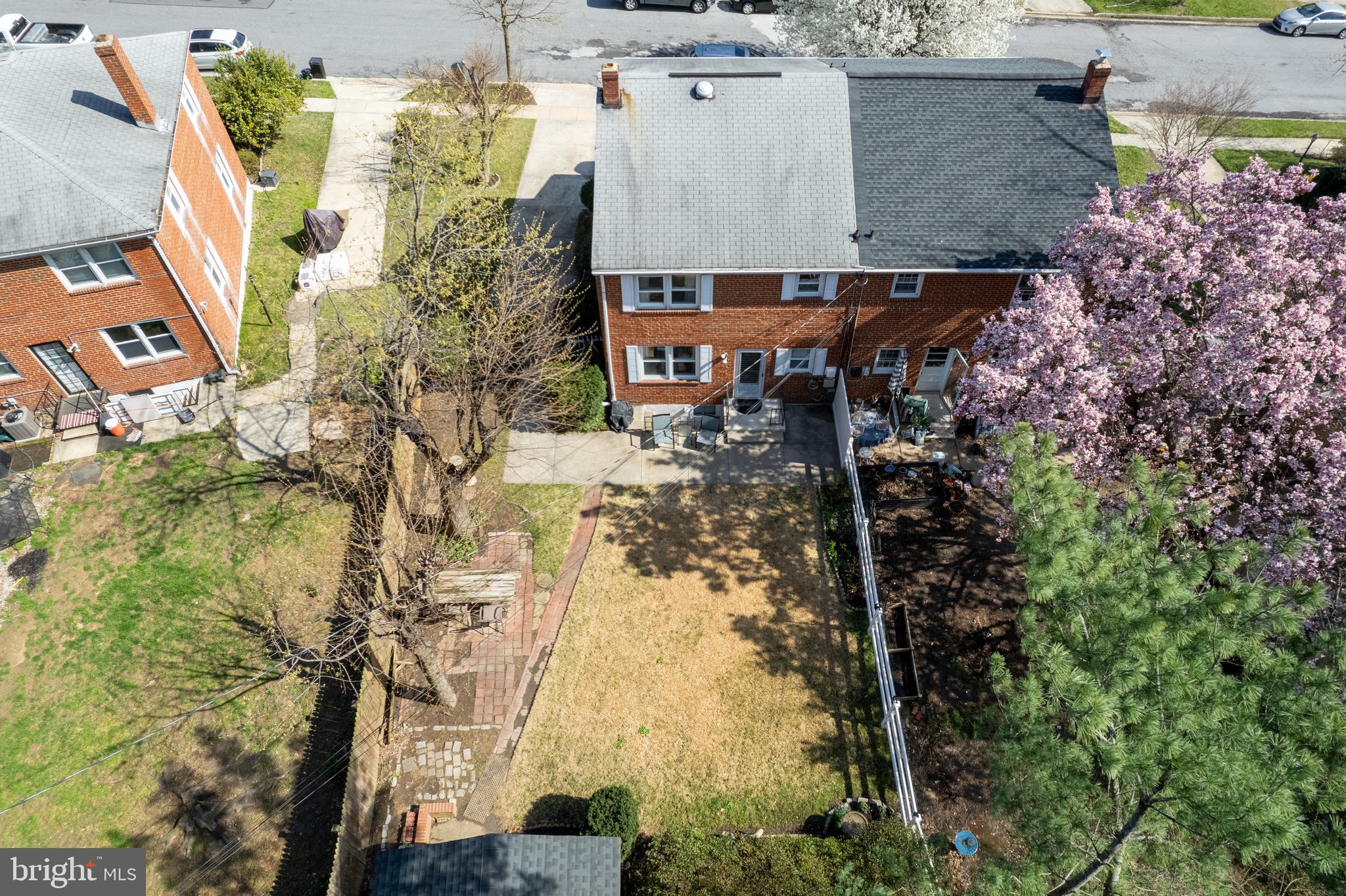 1305 Brixton Rd