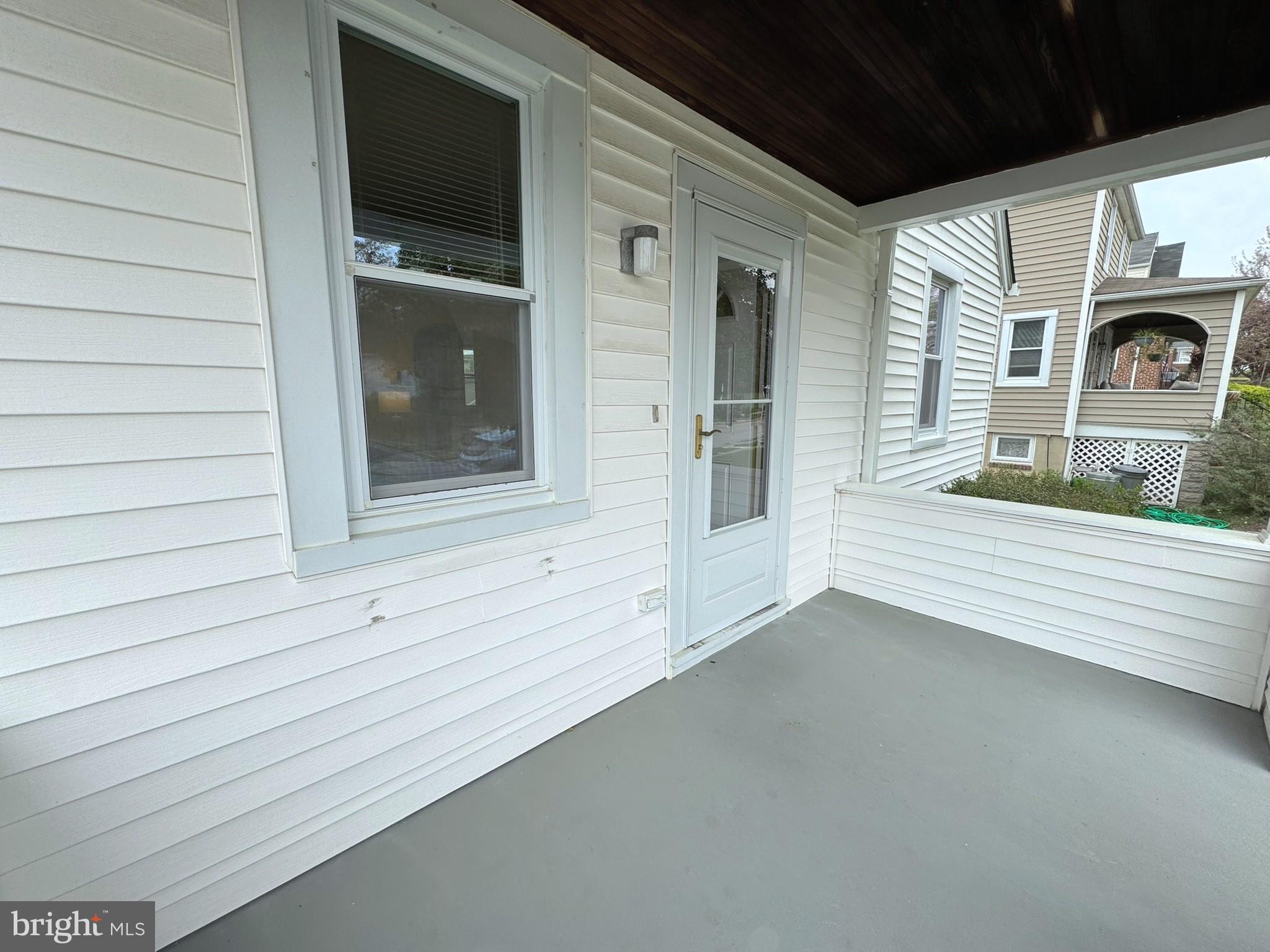 20 Leslie Ave