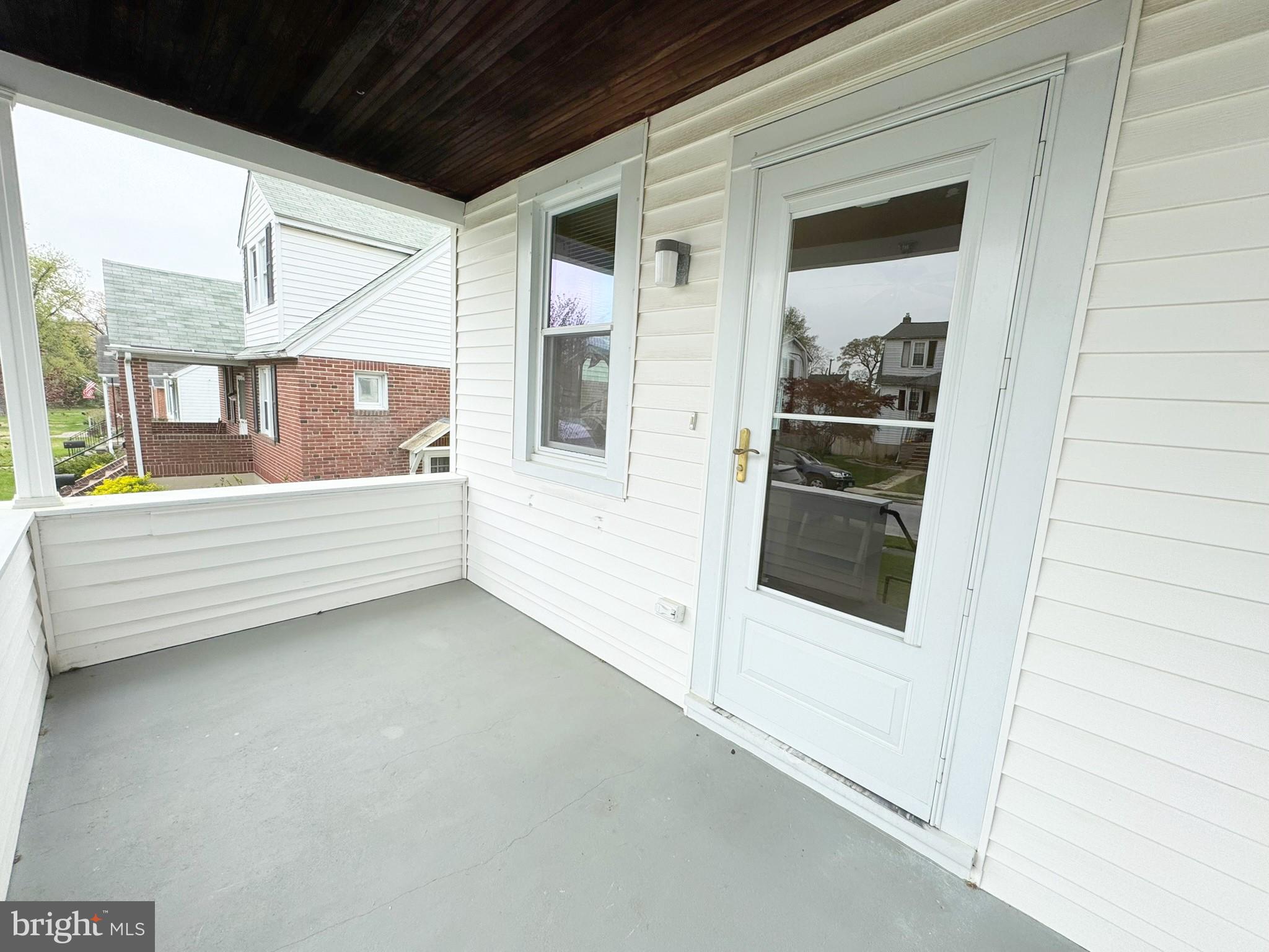 20 Leslie Ave