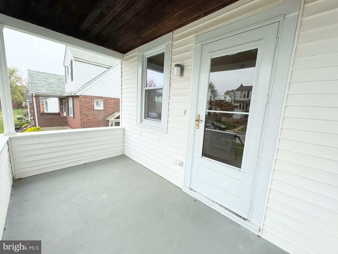 20 Leslie Ave