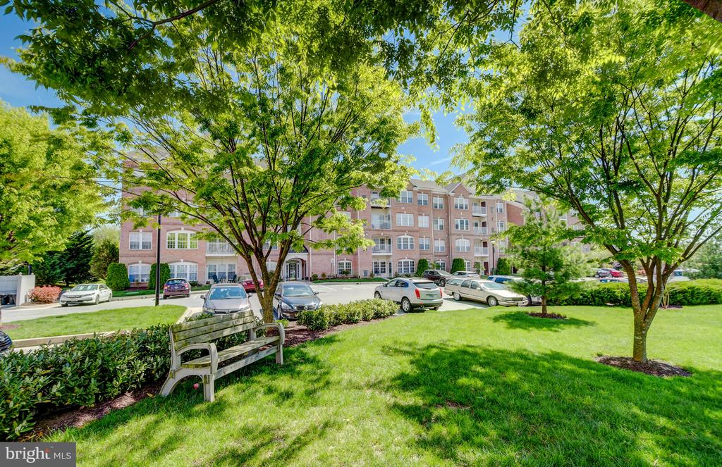 9509 KINGSCROFT TERRACE Q 9509Q