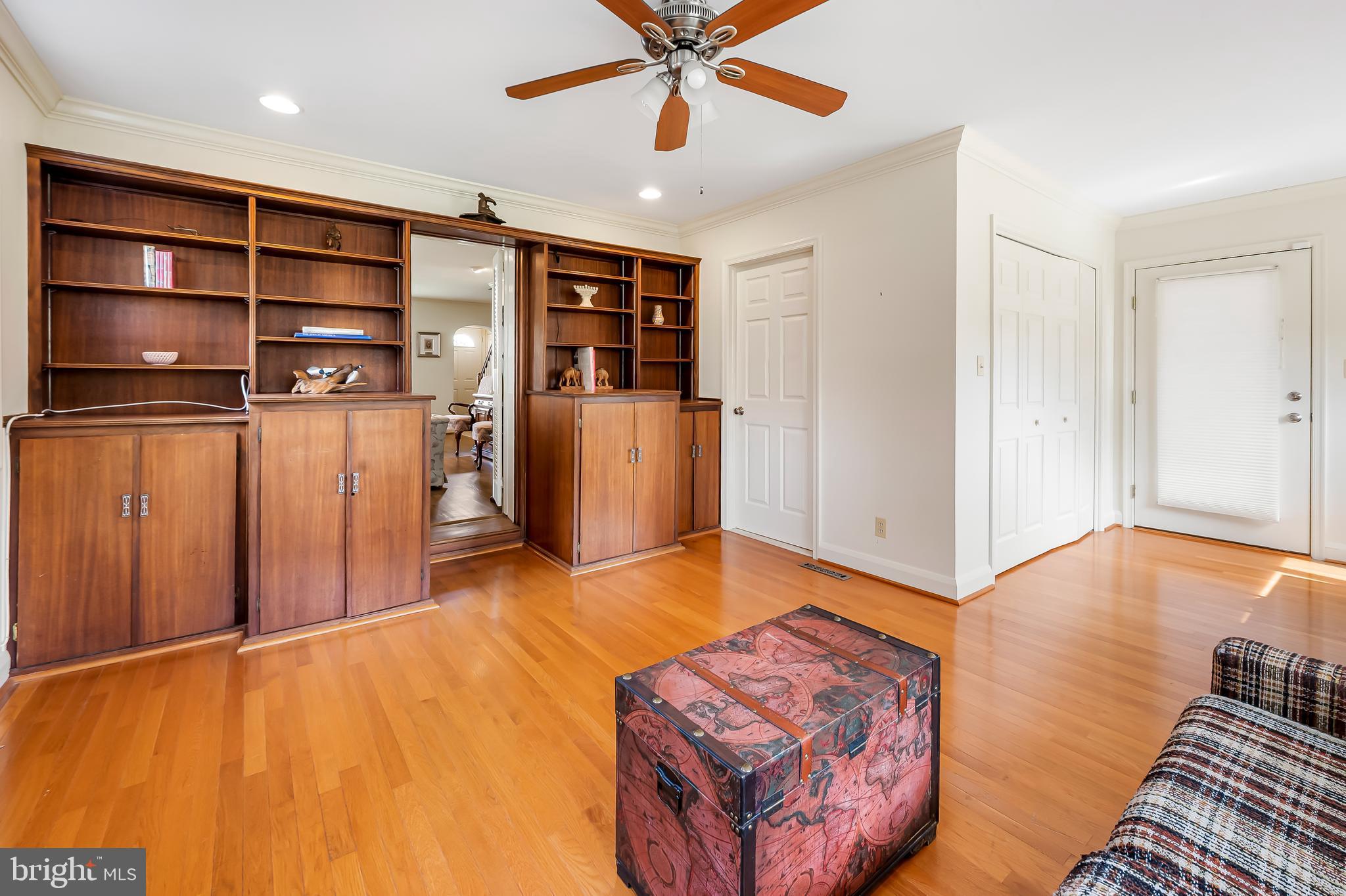 7521 Slade Ave