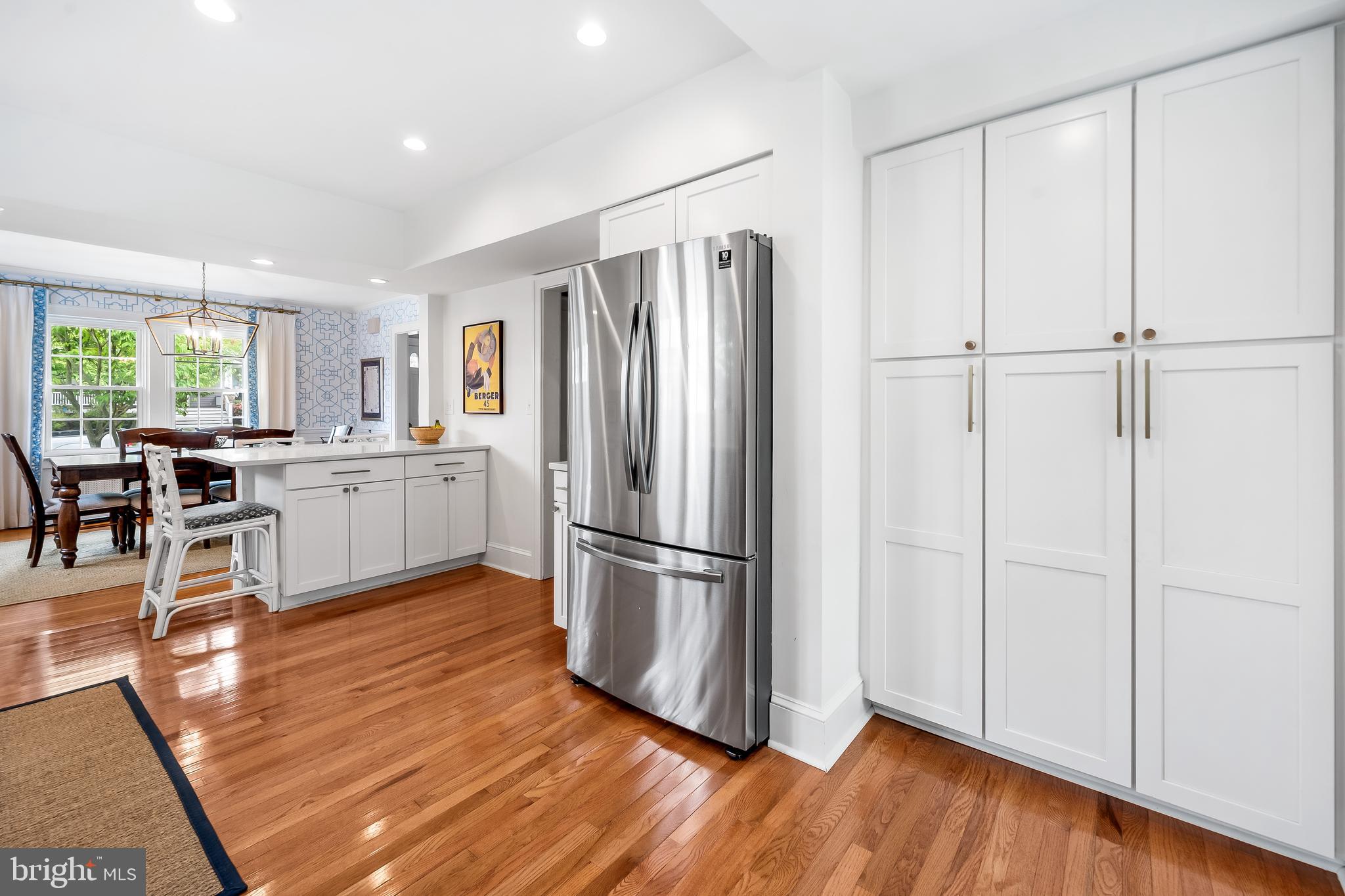 533 Park Ave