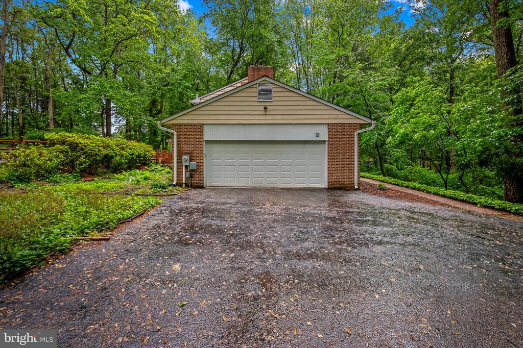 17 Pinewood Farm Ct