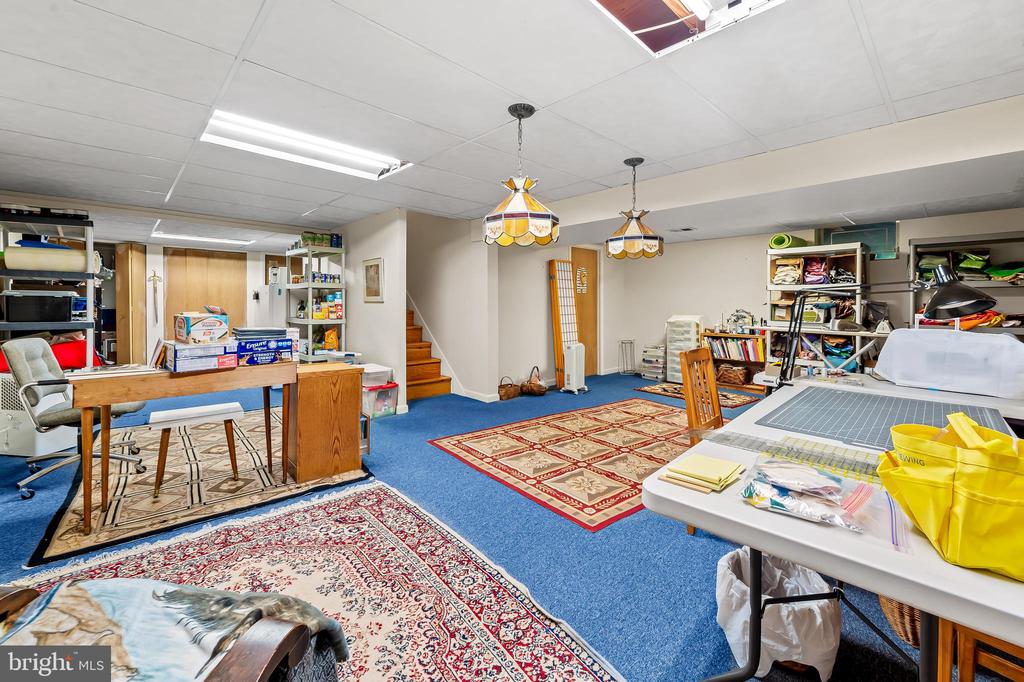 17 Pinewood Farm Ct