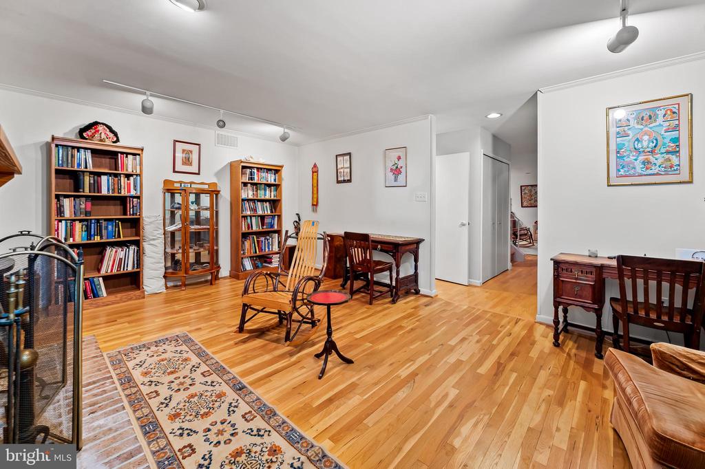17 Pinewood Farm Ct