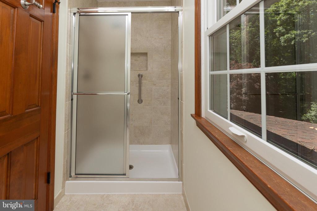 9 Fork Spring Ct
