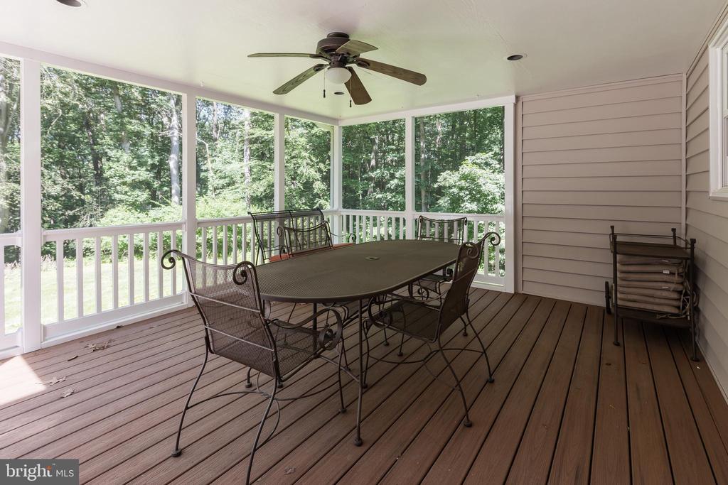 9 Fork Spring Ct