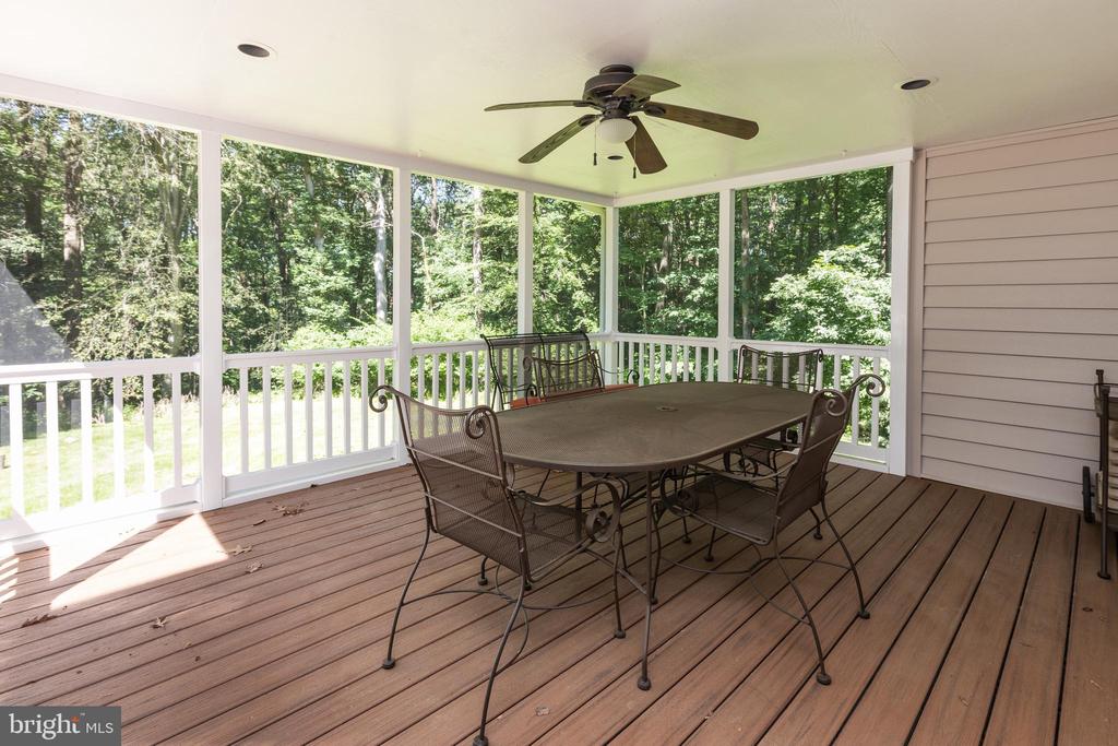 9 Fork Spring Ct