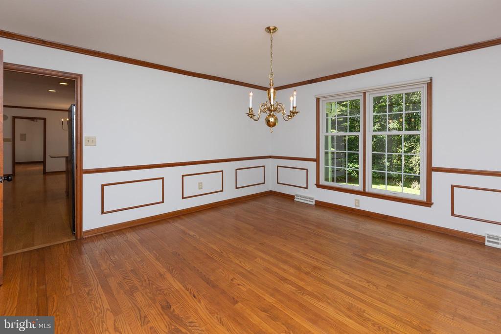 9 Fork Spring Ct