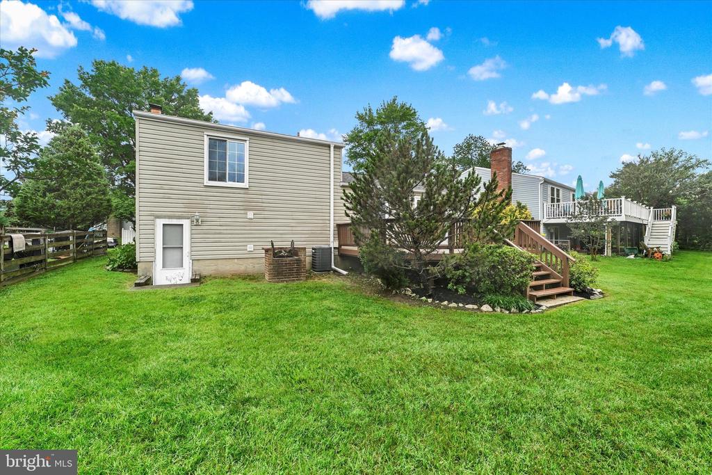 3 Ayr Ct