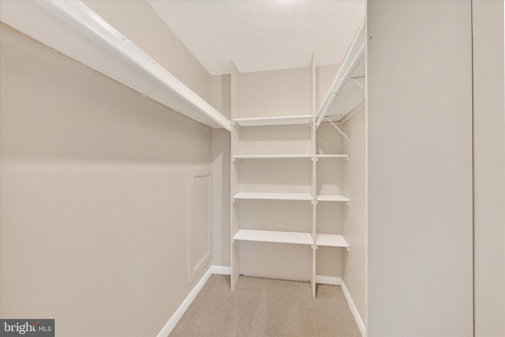 3 Ayr Ct