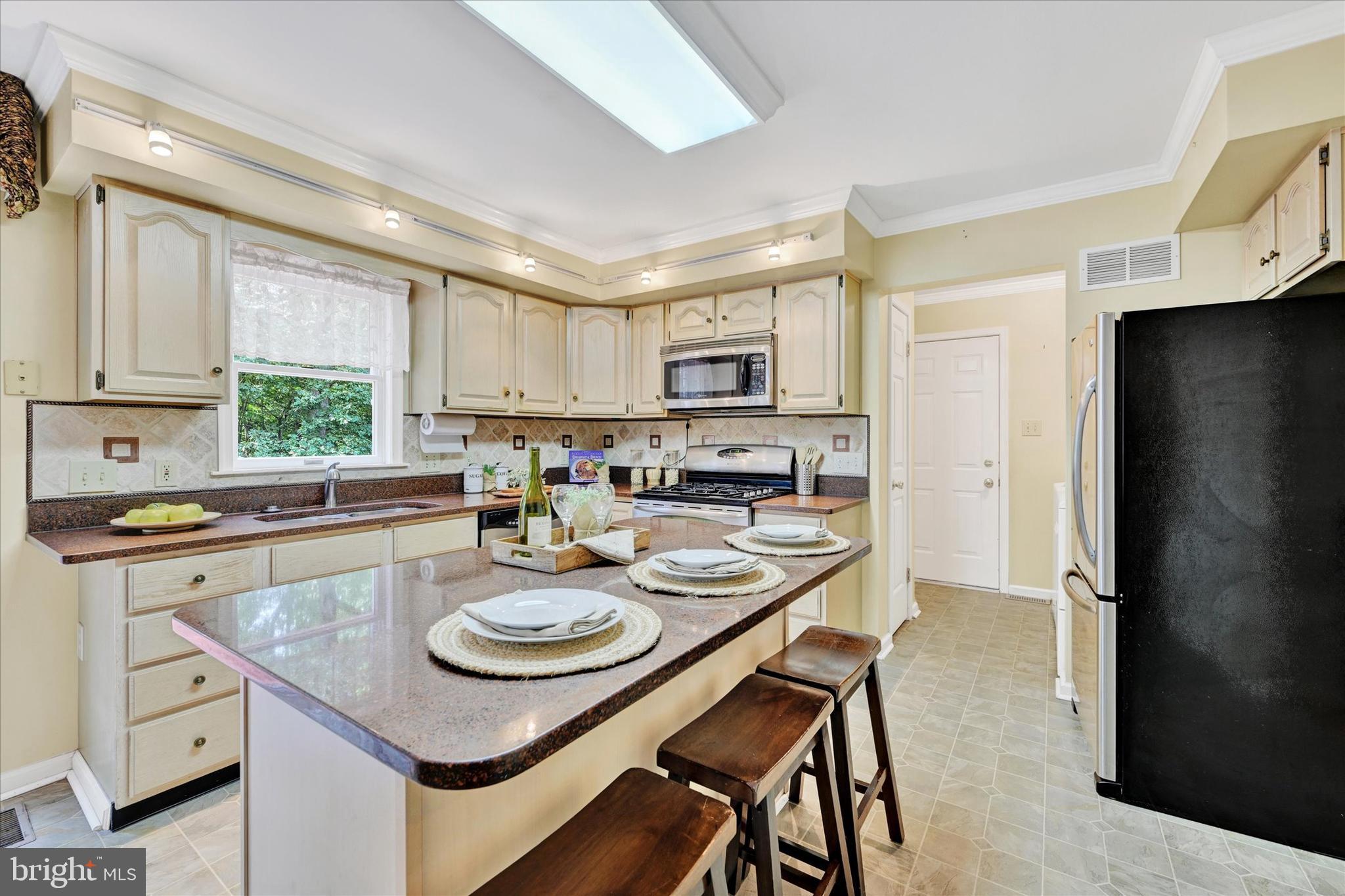 2621-A Proctor Ln