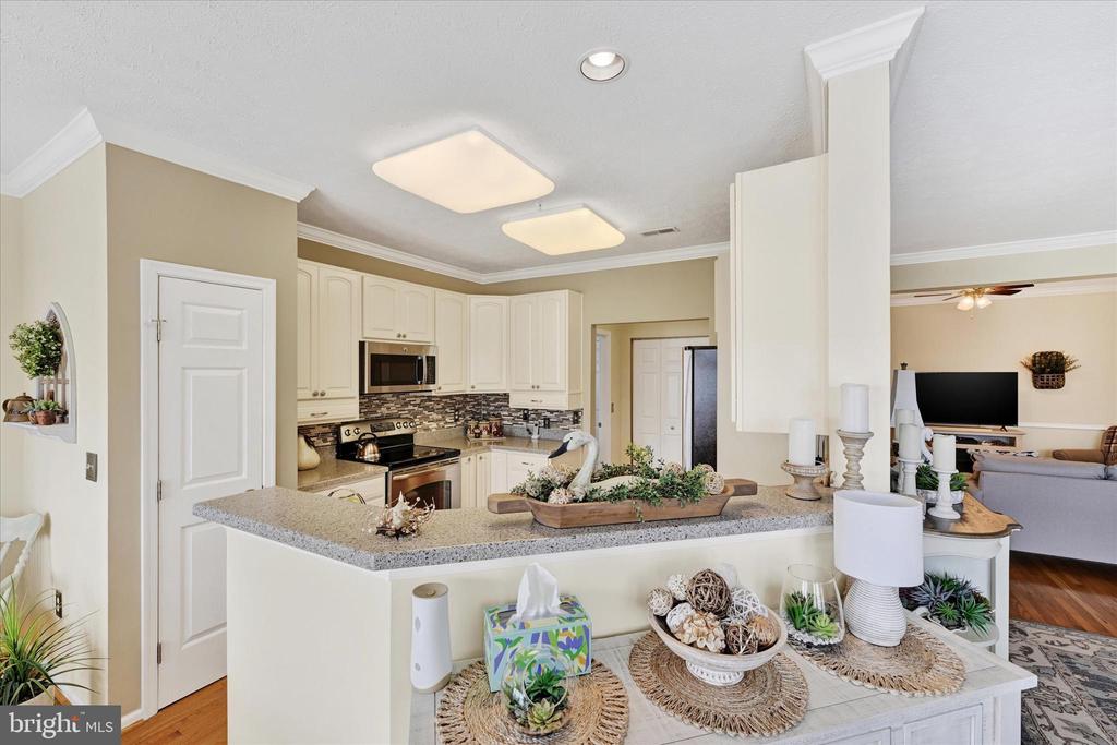4503 Dunton Ter
