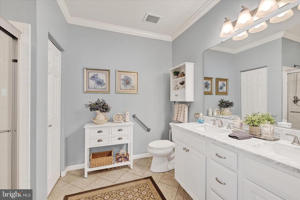 4503 Dunton Ter