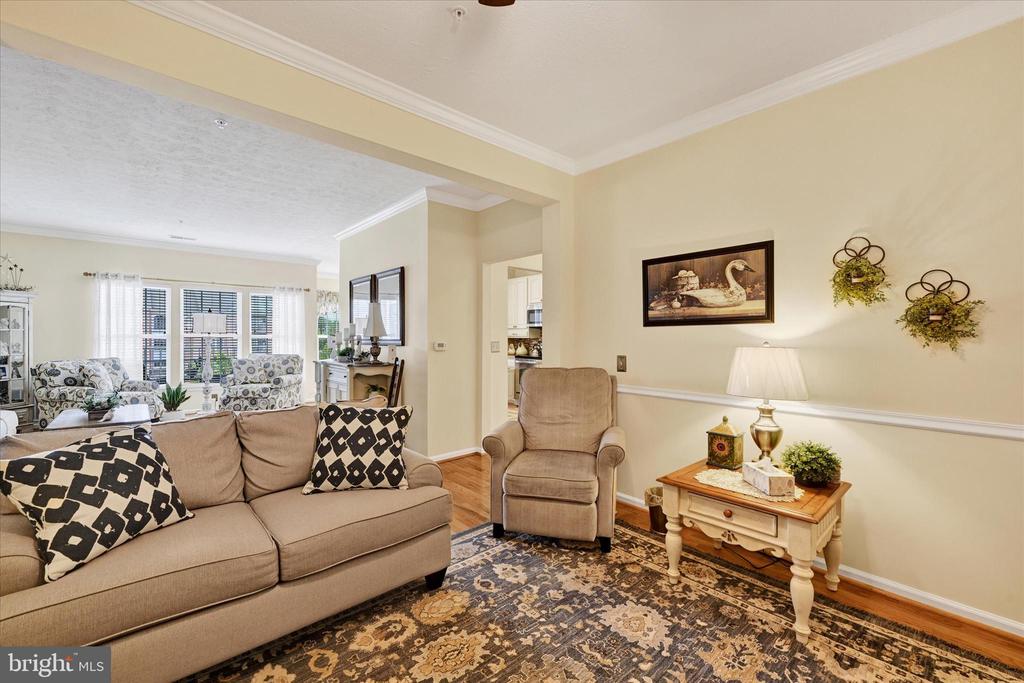 4503 Dunton Ter
