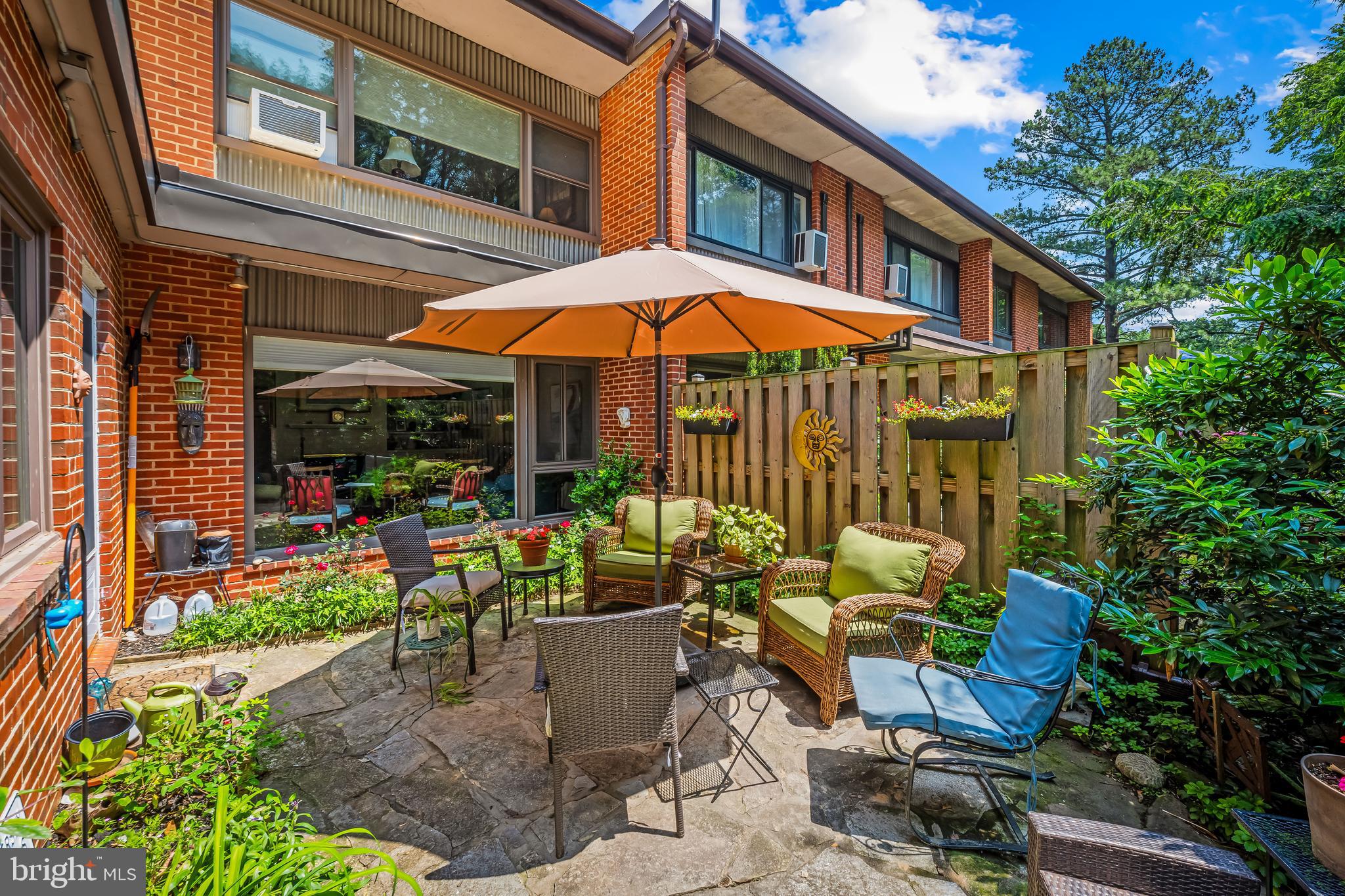 6003 Lakehurst Dr #3