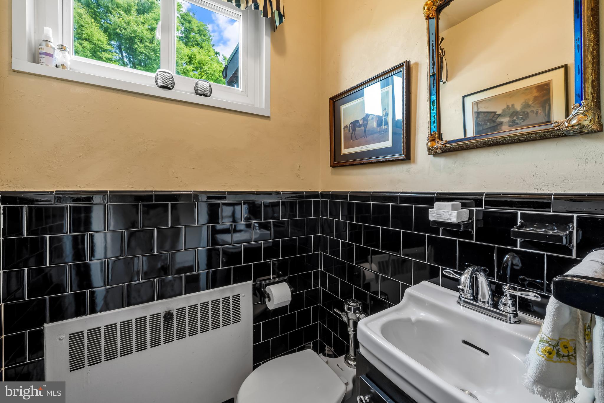 6003 Lakehurst Dr #3