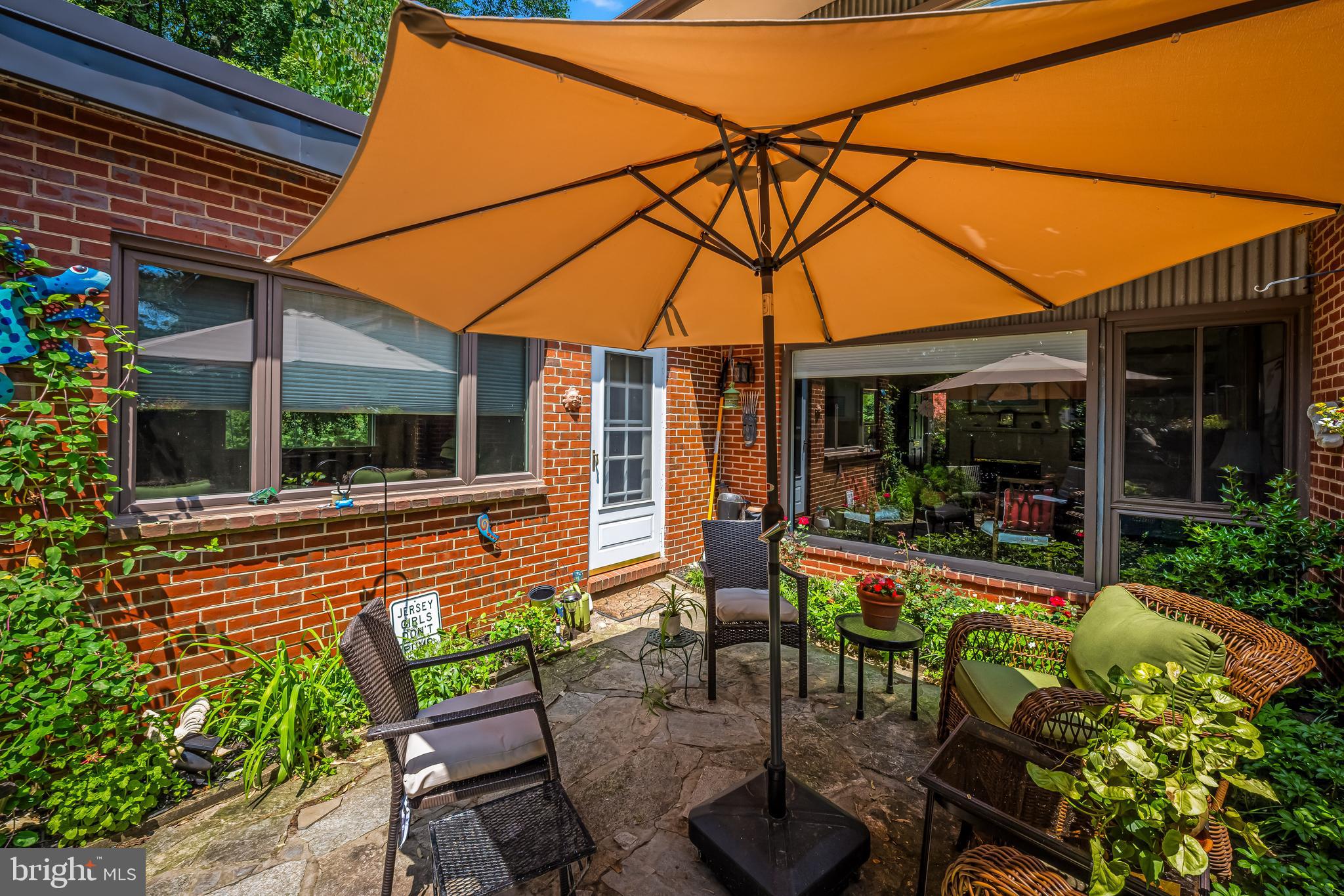 6003 Lakehurst Dr #3