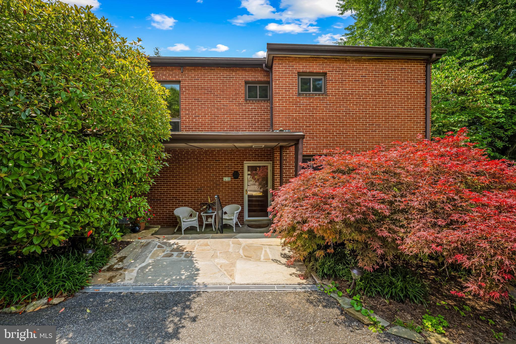 6003 Lakehurst Dr #3