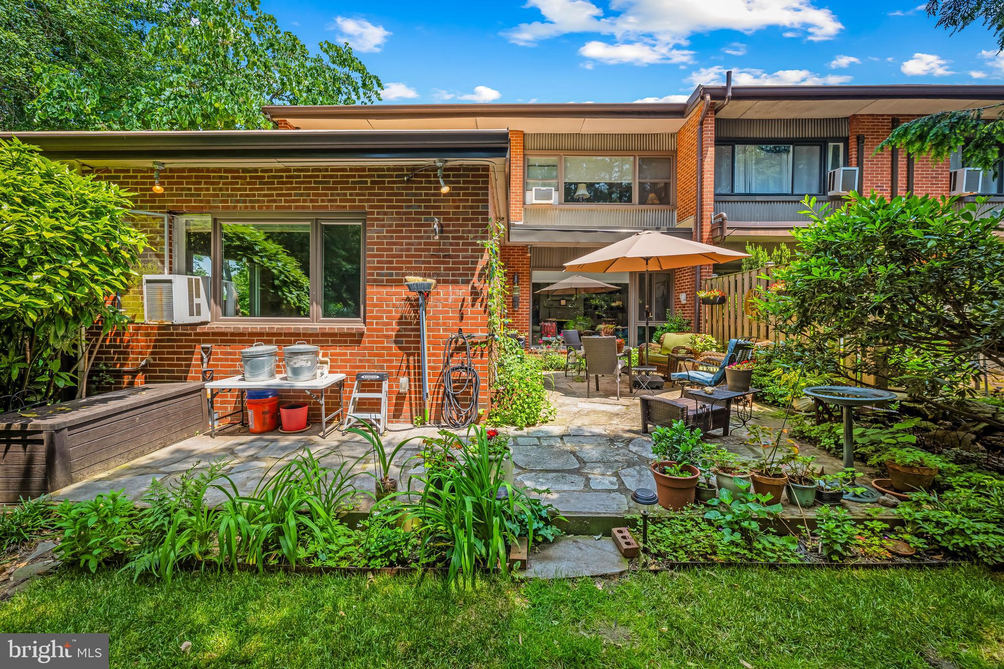 6003 Lakehurst Dr #3