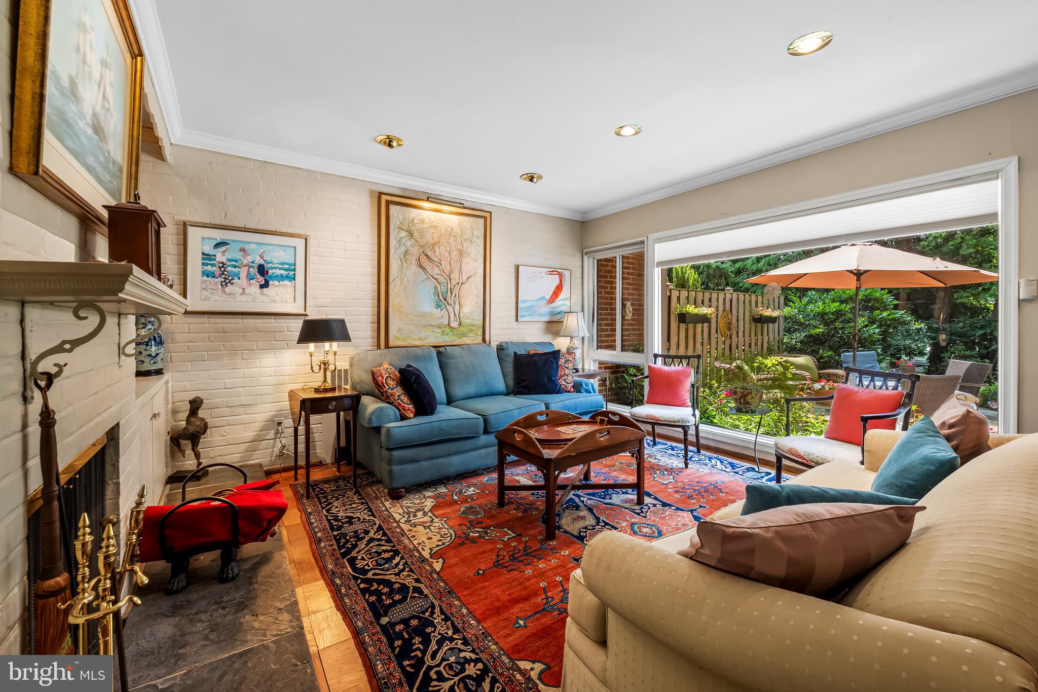 6003 Lakehurst Dr #3