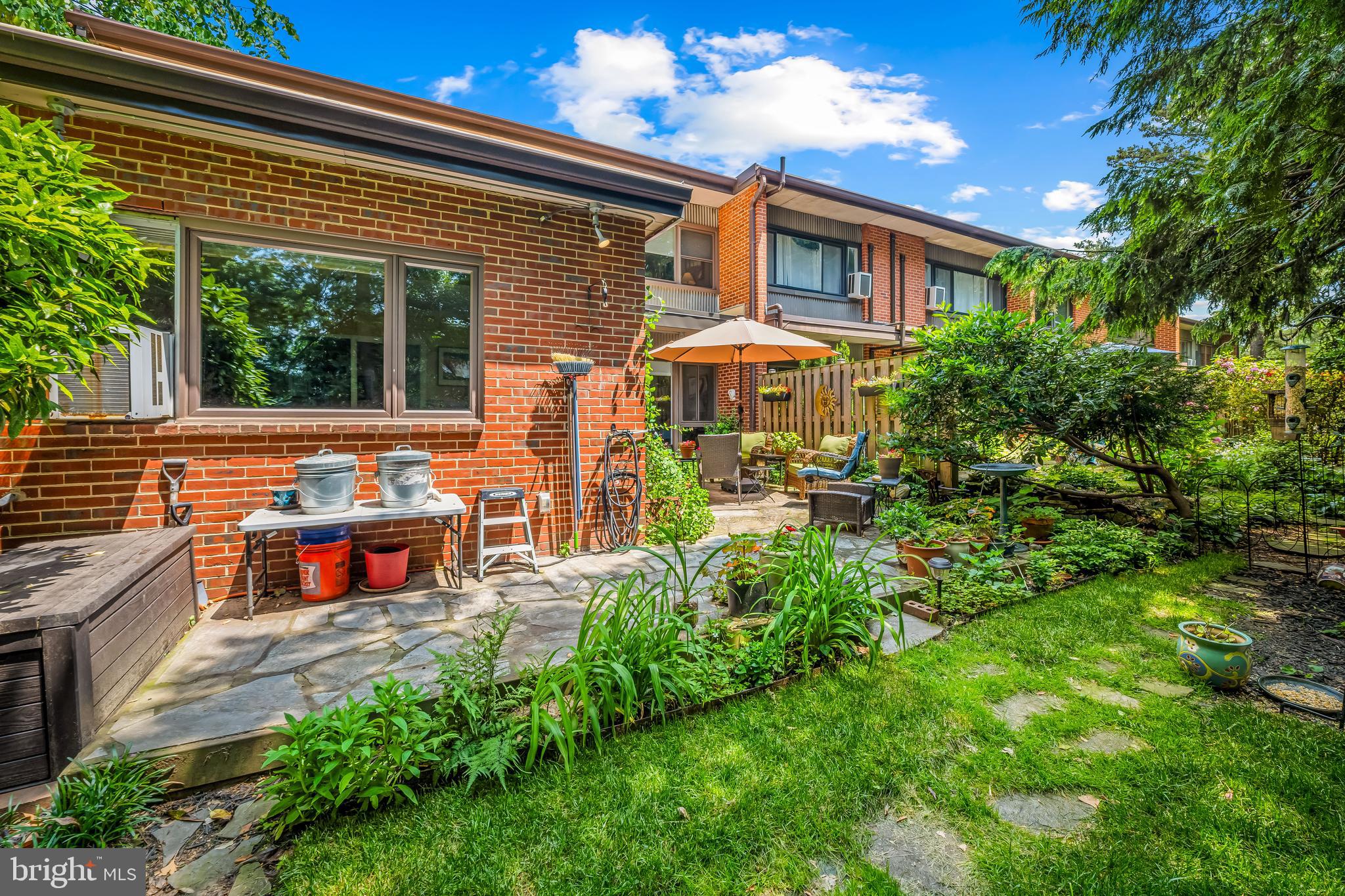 6003 Lakehurst Dr #3