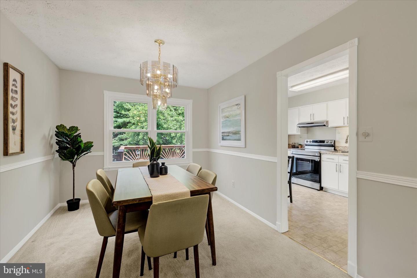 38 Stoneway Pl