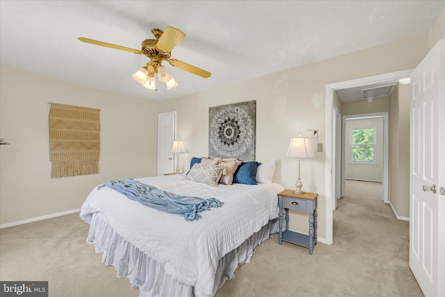 38 Stoneway Pl