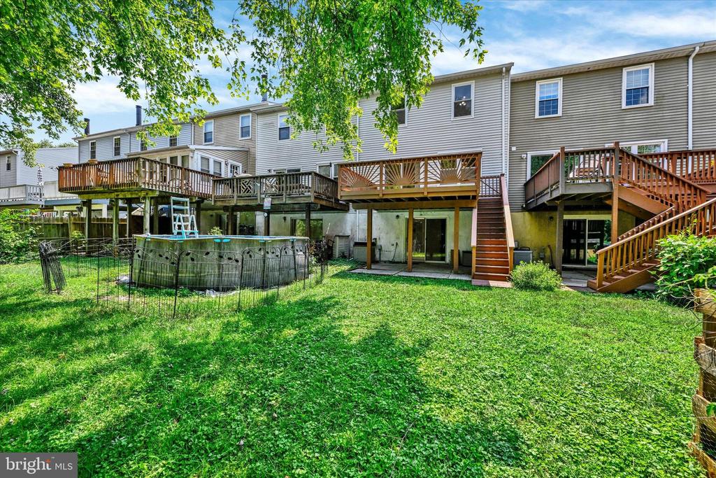 38 Stoneway Pl