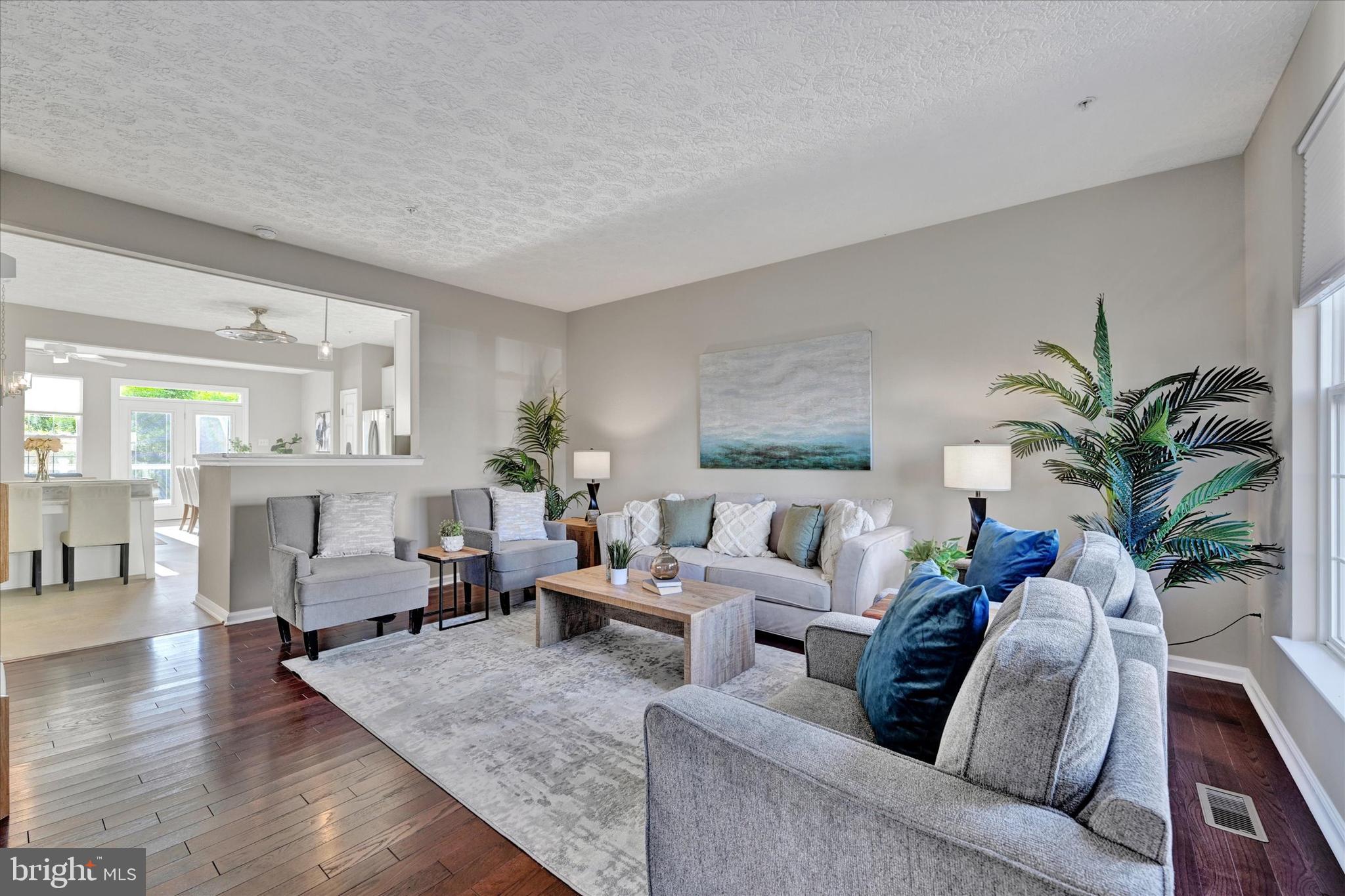 9744 Harvester Cir #9744