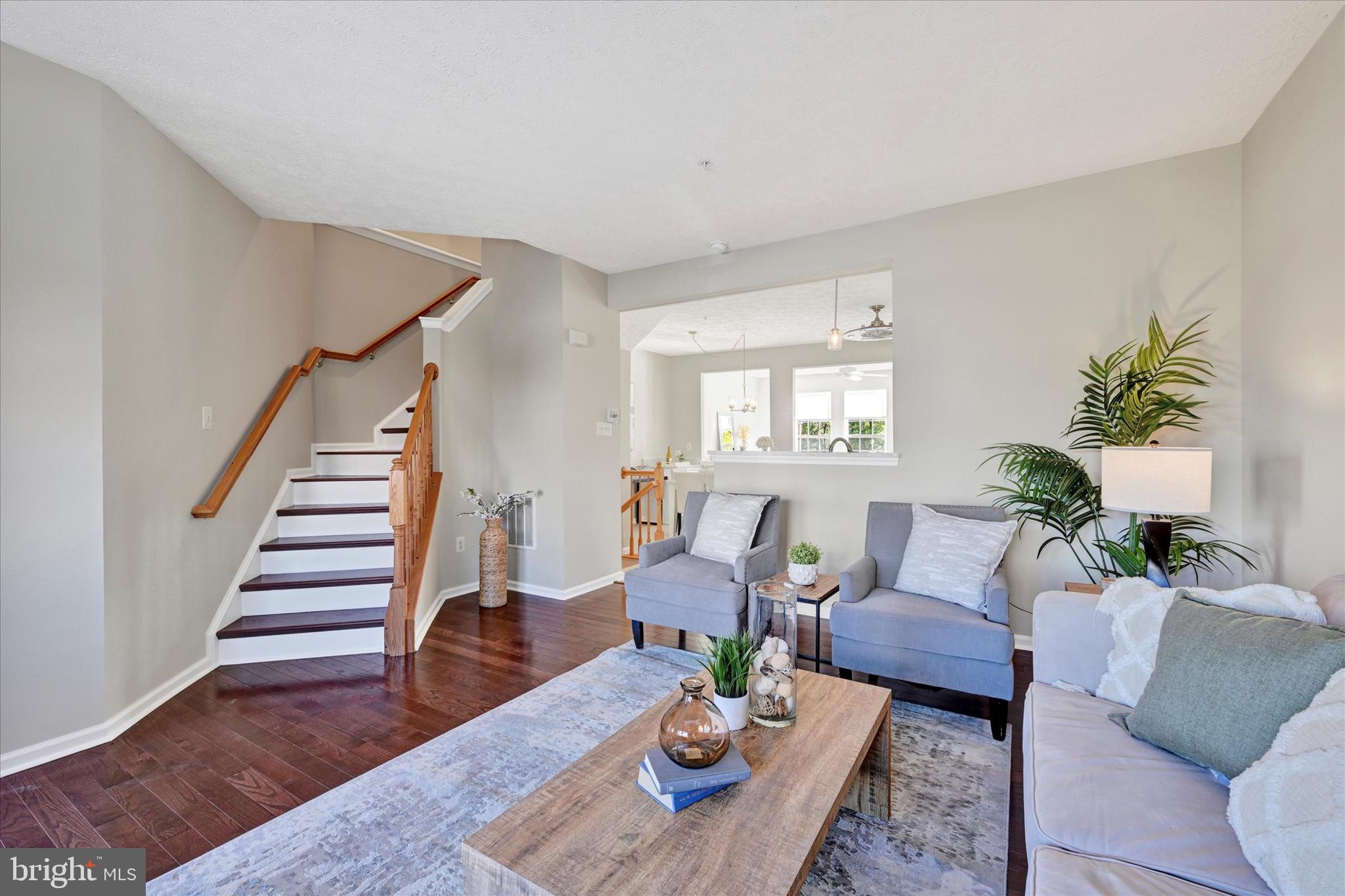 9744 Harvester Cir #9744